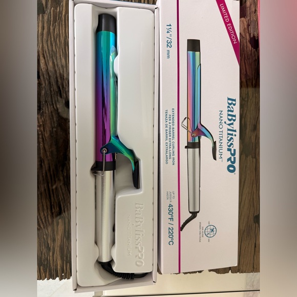 Nano Titanium Professional Curling Iron with Extended/Long Barrel - Picture 6 of 6